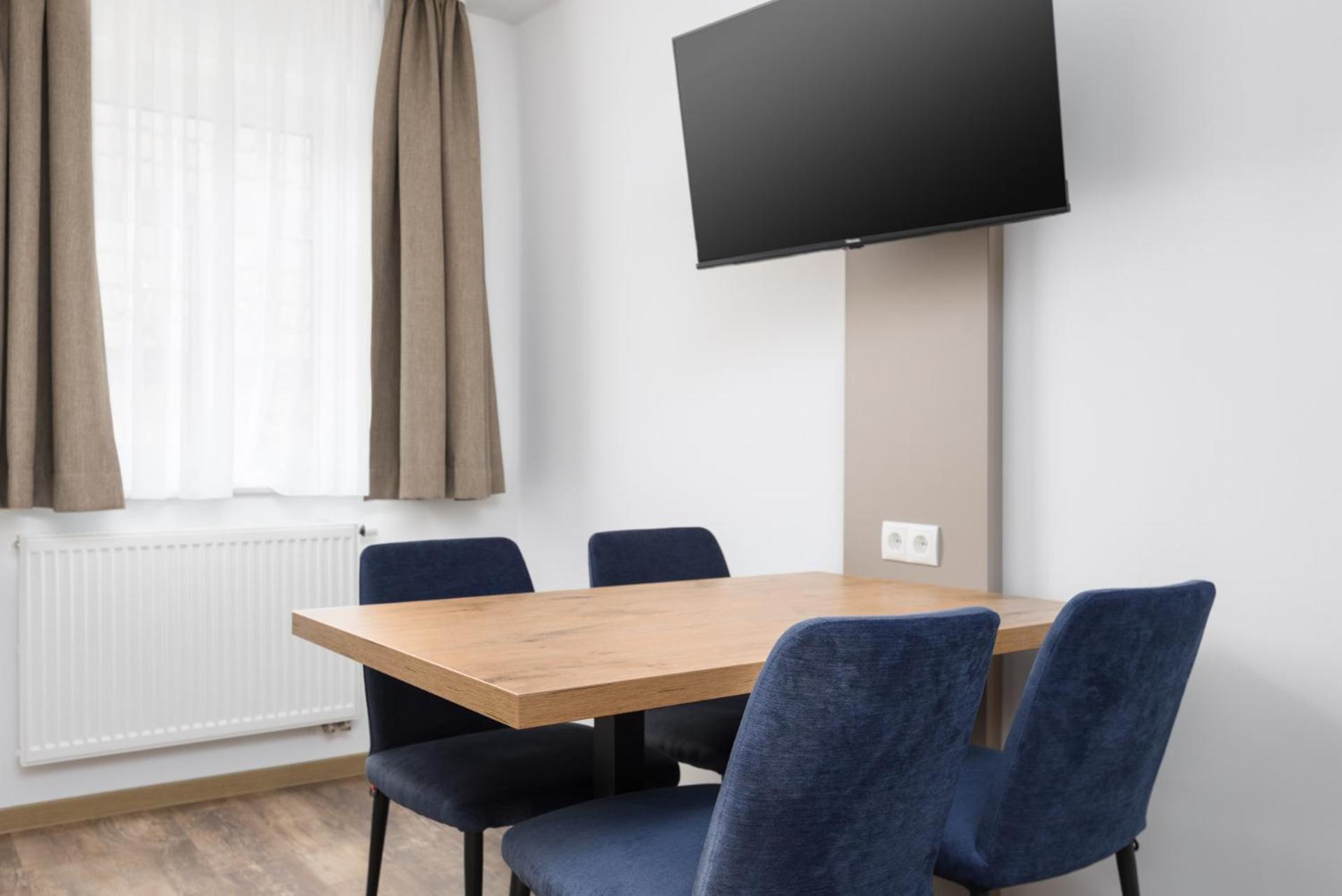 Hotel Zur Traube Uffenheim Luaran gambar