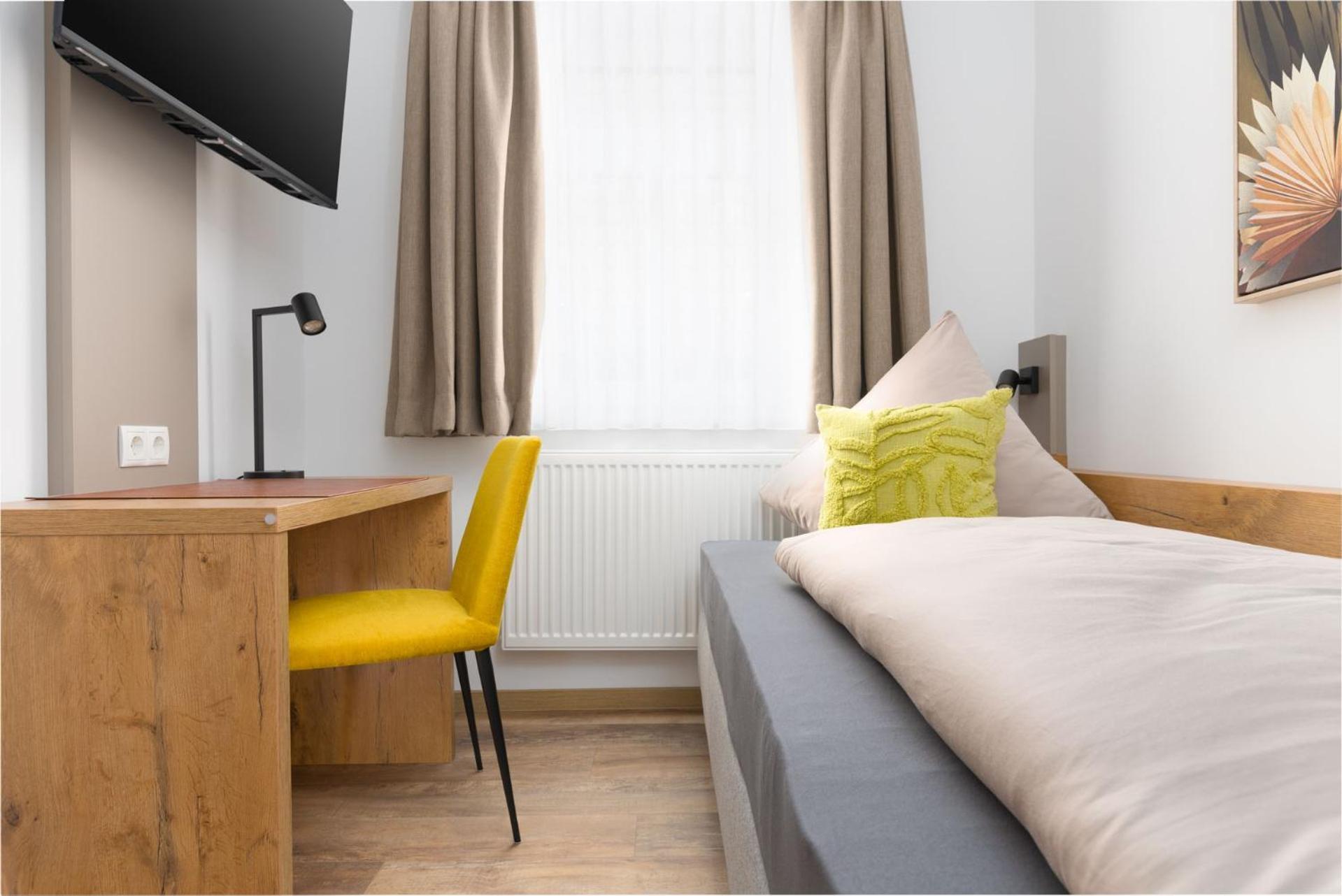 Hotel Zur Traube Uffenheim Luaran gambar