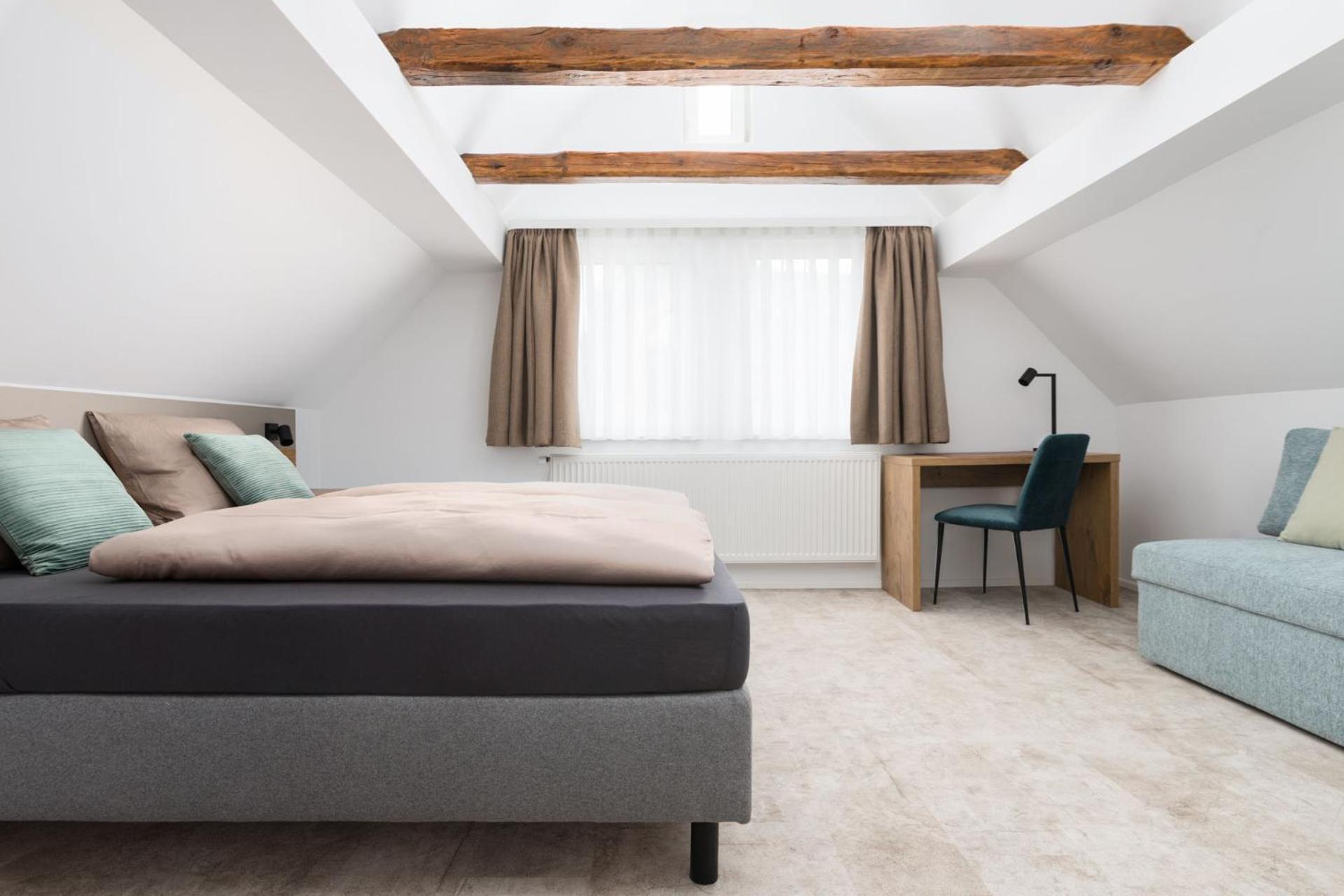 Hotel Zur Traube Uffenheim Luaran gambar
